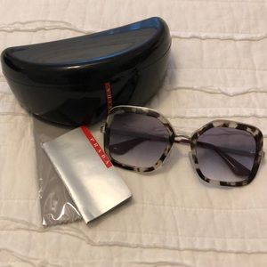 Prada Sunglasses - PR 57US